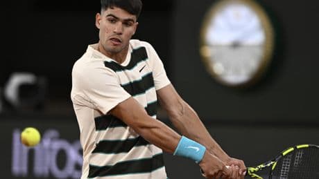 French Open Day 4: Alcaraz, Swiatek win as Sabalenka eyes third round