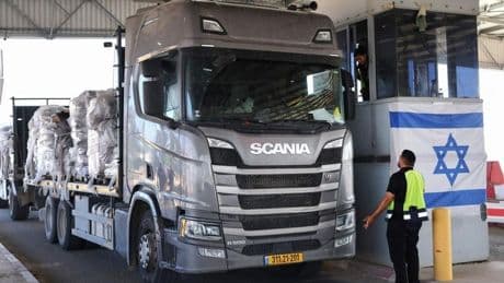 La ONU reparte 90 camiones de ayuda humanitaria en Gaza