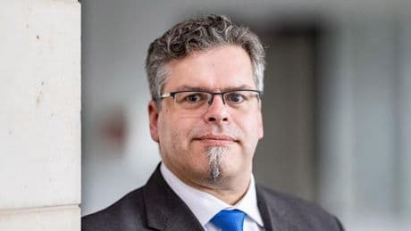 Generalbundesanwalt: Nach Messerangriff in Bielefeld: Hinweise auf IS-Kontakt