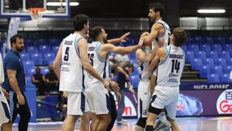 Uruguay, con Bruno Fitipaldo (33 puntos) desatado, a cuartos de la AmeriCup