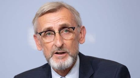 Sachsen: Innenminister Schuster will offenbar Taser für alle Polizisten