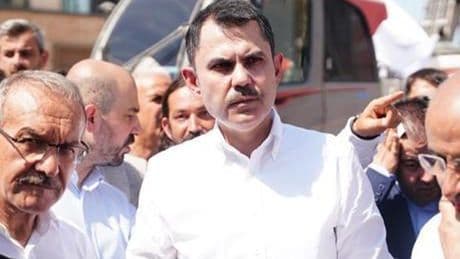 'Deprem bölgesinde nasıl mı çalışıyoruz?' Bakan Kurum'dan Bakırcılar Çarşısı paylaşımı