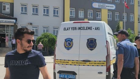 Okulda cinayet! Tüfekle gelip öğretmeni öldürdü!