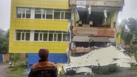 Los vídeos más impactantes del terremoto en Rusia y la evacuación por tsunami que inundan las redes