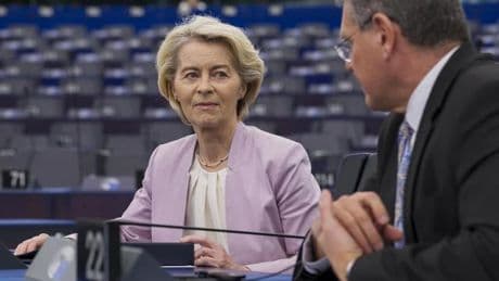 EU-Parlament: EU-Kommission von Ursula von der Leyen übersteht Misstrauensvotum