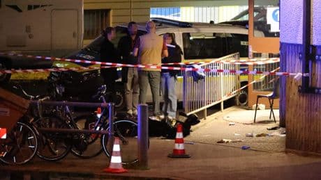 Berliner Polizist schwer verletzt - Warum durfte der Messer-Mann nach Hause gehen?