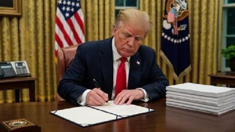 Trump'tan yeni hamle: Yabancı filmlere yüzde 100 gümrük vergisi