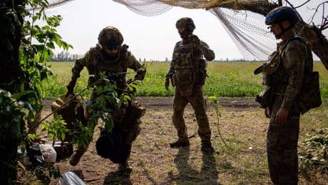 Pourquoi l'Ukraine ne veut pas lâcher le bastion du Donetsk
