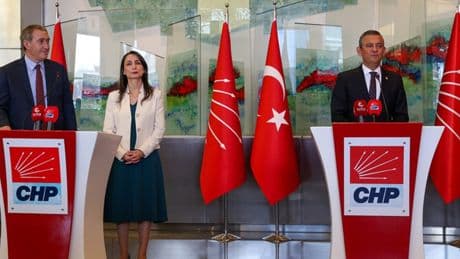 DEM Parti yarın CHP'ye gidiyor