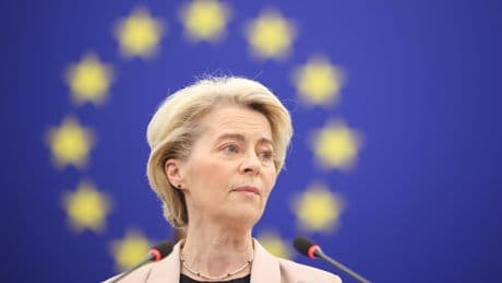El TGUE reprende a Von der Leyen por no entregar sus SMS con el jefe de Pfizer para un megacontrato de vacunas Covid