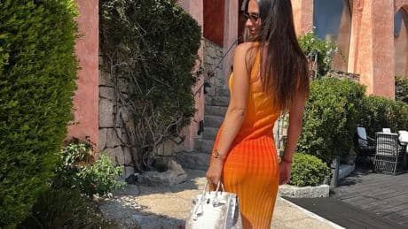 Im Sommer-Urlaub - Haaland-Freundin Isabel mit 380.000-Euro-Handtasche