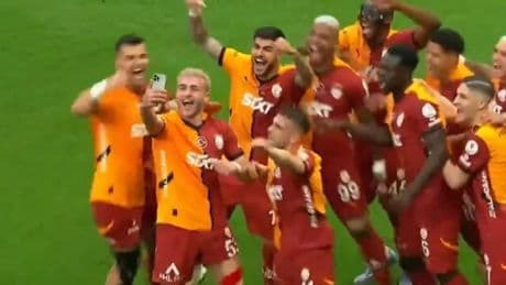 Barış Alper Yılmaz'dan selfie'li gol sevinci!