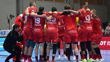 Bundesliga-Titelkampf: Melsungen bleibt nach Sieg in Hannover im Titelrennen