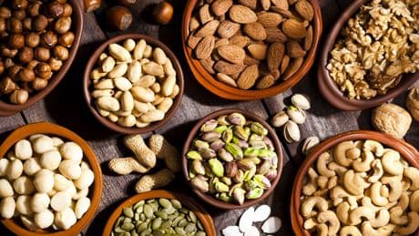 El mejor fruto seco que te ayudará a proteger tu hígado sin necesidad de suplementos