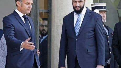 Syrische president maakte ooit nog bommen in strijd tegen VS, maar wordt nu hartelijk ontvangen in Europa
