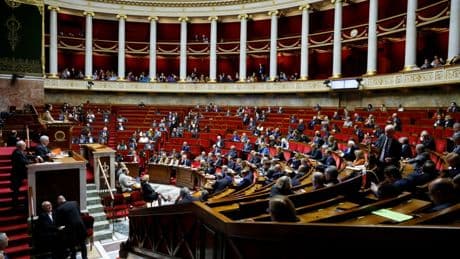 Déserts médicaux: les députés donnent leur feu vert pour réguler l’installation des médecins