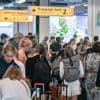 Grote frustratie in bagagehal Eindhoven Airport: Ryanair-passagier wacht soms uren op koffers