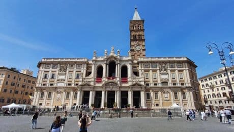 La última parada, los pobres recibirán la tumba del papa Francisco