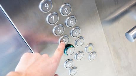Fin de la 2G : la fédération des ascenseurs presse les copropriétés à «se dépêcher» de changer les téléalarmes
