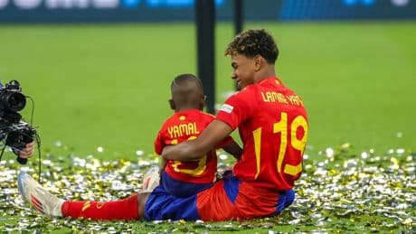 Lamine Yamal eveleyip gevelemedi!