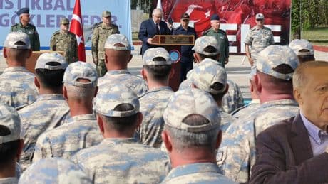 Cumhurbaşkanı Erdoğan, Mehmetçik ile bayramlaştı: Kilit rol üstleniyorsunuz
