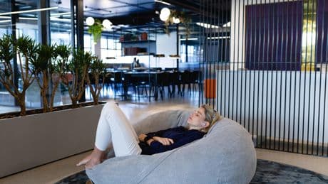 Comment une courte sieste aide notre cerveau à résoudre des problèmes