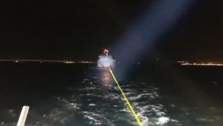 Çanakkale'de makine arızası yaşayan gemi kurtarıldı