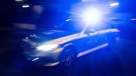 Verfolgungsjagd auf der Autobahn - 83-Jährige rast der Polizei davon