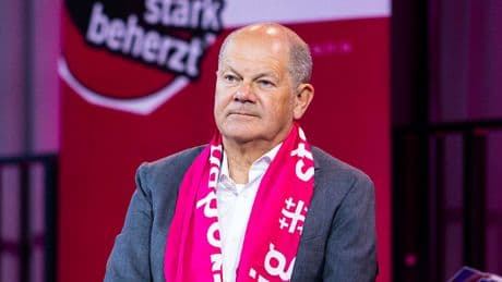 Reaktionen auf AfD-Beben - Scholz: Verbotsverfahren „nicht übers Knie brechen“