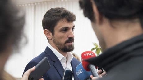 El alcalde de un pueblo de Lleida propone expulsar a los "colonos invasores y parasíticos"
