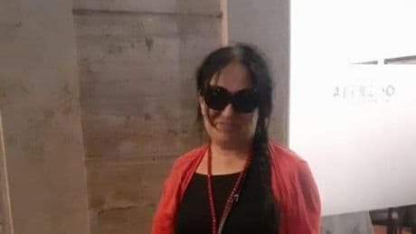 Tour guide dies after collapsing in searing heat while showing group around Rome’s Colosseum