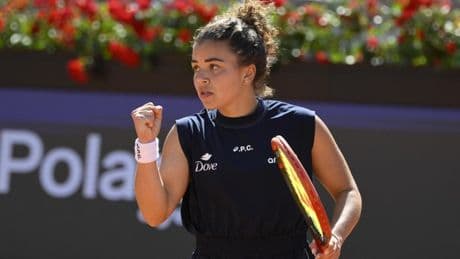 Paolini, buona la prima agli Internazionali. Cocciaretto, Swiatek troppo forte