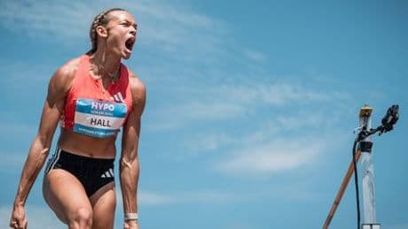 Leichtathletik: Anna Hall begeistert mit dem zweitbesten Siebenkampf der Geschichte