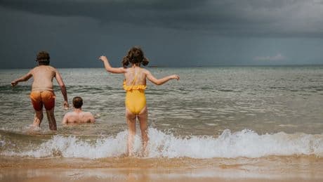 Thundery downpours for the weekend ahead before temperatures spike to 26°C