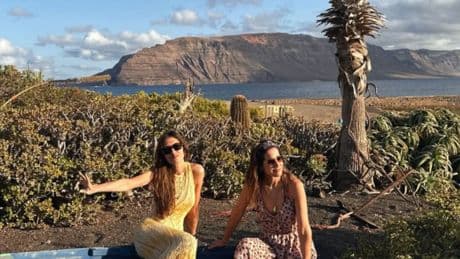 Las prendas de Slowlove favoritas de Sara Carbonero e Isabel Jiménez, ahora rebajadas