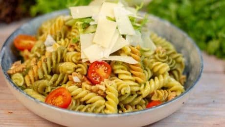 Pasta fredda, 8 ricette per creare gustose proposte per vegani e vegetariani