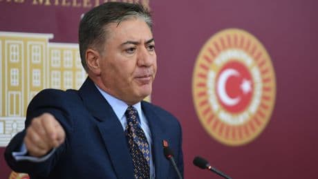 Murat Emir'den Yılmaz Tunç'a tepki: Cezaevlerindeki insanlık dışı muameleleri açıklayın