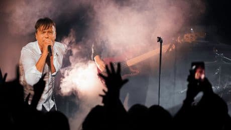 Suede at the Royal Festival Hall: Brett's a hybrid of Jim Morrison and a cat