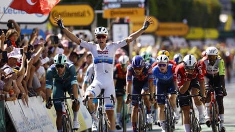 Tour de France, étape 9 : le Belge Tim Merlier s’impose à Châteauroux et remporte sa deuxième étape