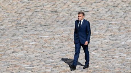 "Via anche Macron". Ora parte l'assalto all'Eliseo: cosa può succedere ora