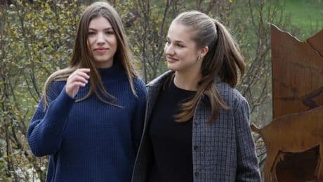 La Casa Real difunde unas fotos inéditas de la princesa Leonor y la infanta Sofía