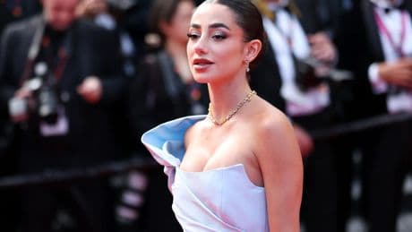 Lola Lolita, una &#039;Cenicienta&#039; moderna que brilla en la alfombra roja de la clausura de Cannes