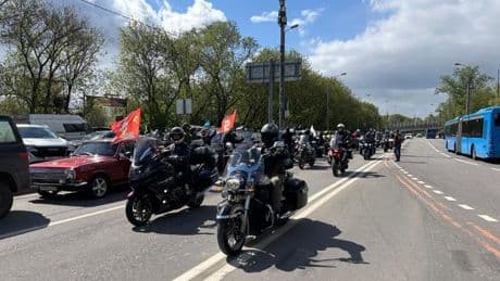 Motorradclub: Russische Rockergang "Nachtwölfe" startet Fahrt nach Berlin