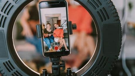 Steuern und Influencer: „Man muss kein Influencer sein, um durch Social Media steuerpflichtig zu werden“
