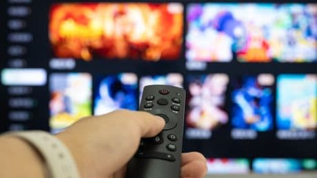 Millions of TV owners getting irresistible sports freebie – exact brand of television you’ll need to claim footie perk