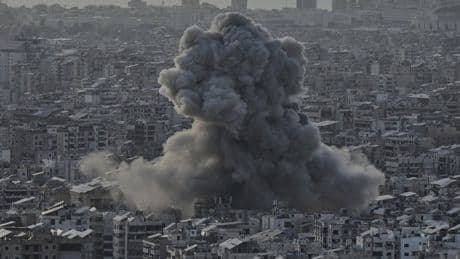Liveblog Nahost: Israels Luftwaffe greift Ziele bei Beirut an