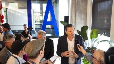 Federal government planning public registry for its new AI projects