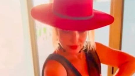 Und da tanzt sie wieder - Britney sexy mit Lebensbewältigung