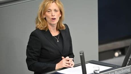 Karin Prien: Bundesbildungsministerin versteht sich auch als »jüdische Ministerin«
