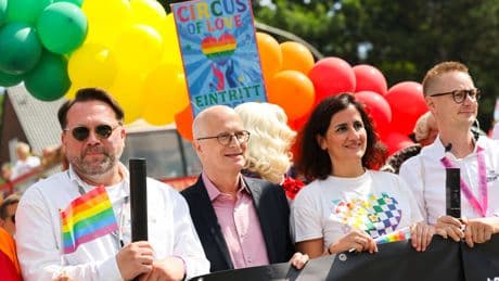 Christopher Street Day | Gut besuchte CSD-Paraden in Hamburg und Neubrandenburg